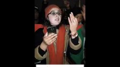 قصيدة حماسية من السودانين في موكب لندن  19 يناير لدعم الثورة #مدن_السودان_تنتفض